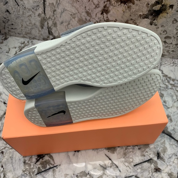 Nike FEAR OF GOD MOC sz 6.5 Pure Platinum - Picture 8 of 9